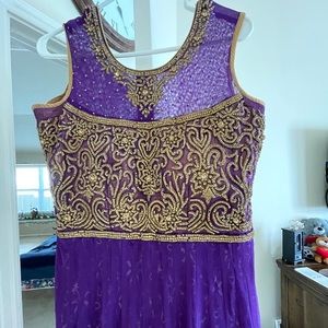 Anarkali suit size XL